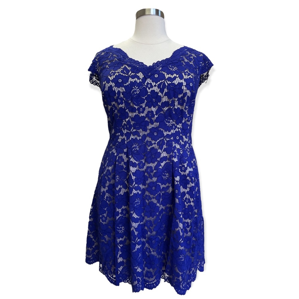 VINCE CAMUTO Fit & Flare Cap Sleeves Scalloped Blue Lace Dress Size 20W …